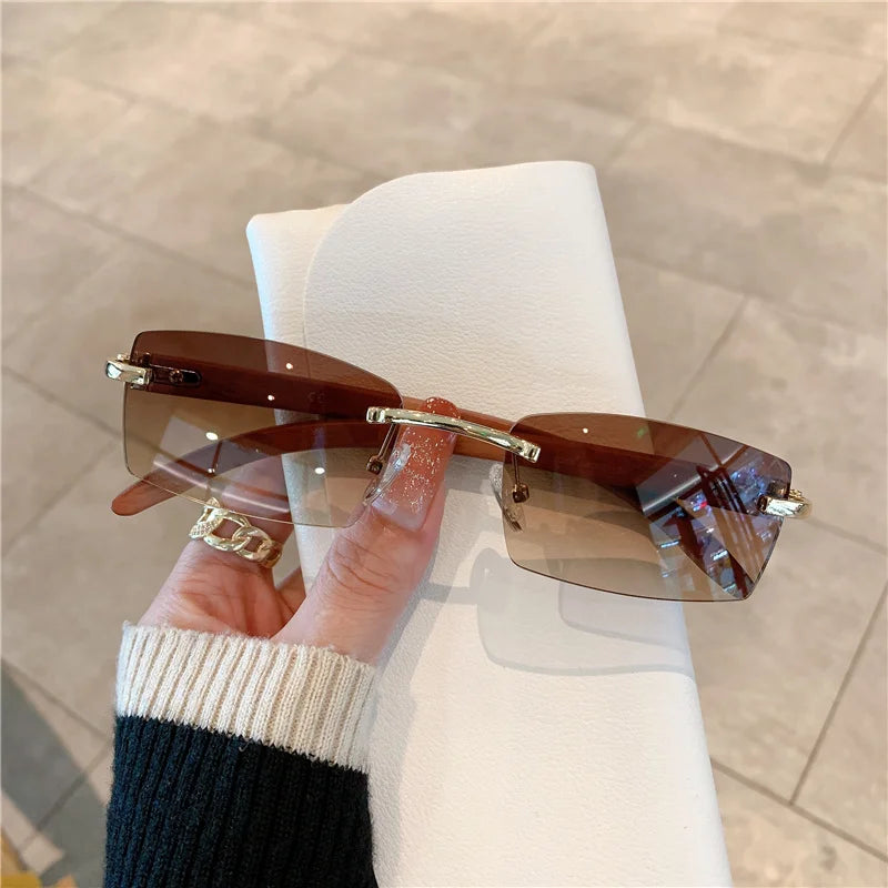 Aster Unisex