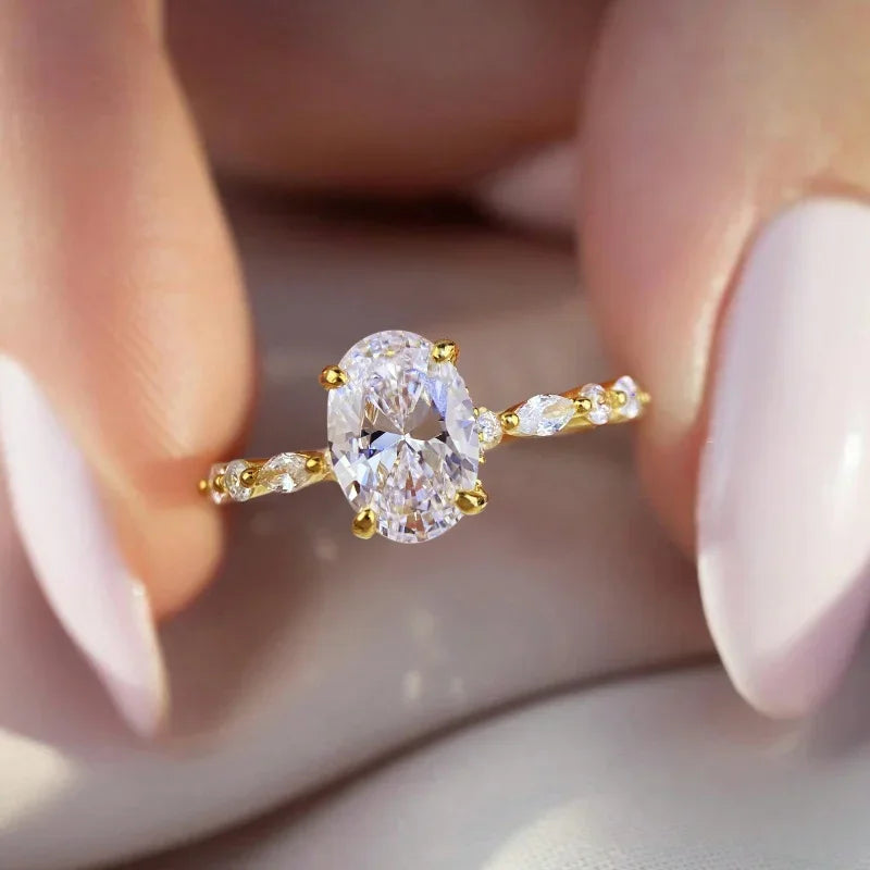 925 Sterling Silver Elliptical Zircon Ring
