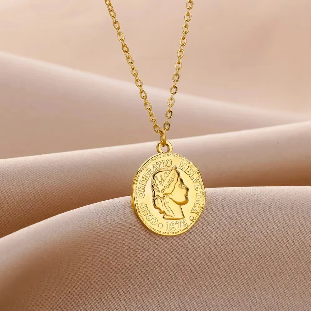 Sunflower Geometric Pendant Necklace