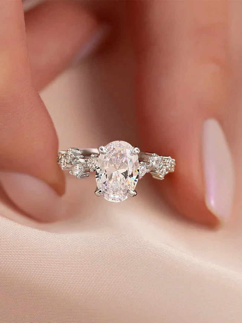 925 Sterling Silver Elliptical Zircon Ring