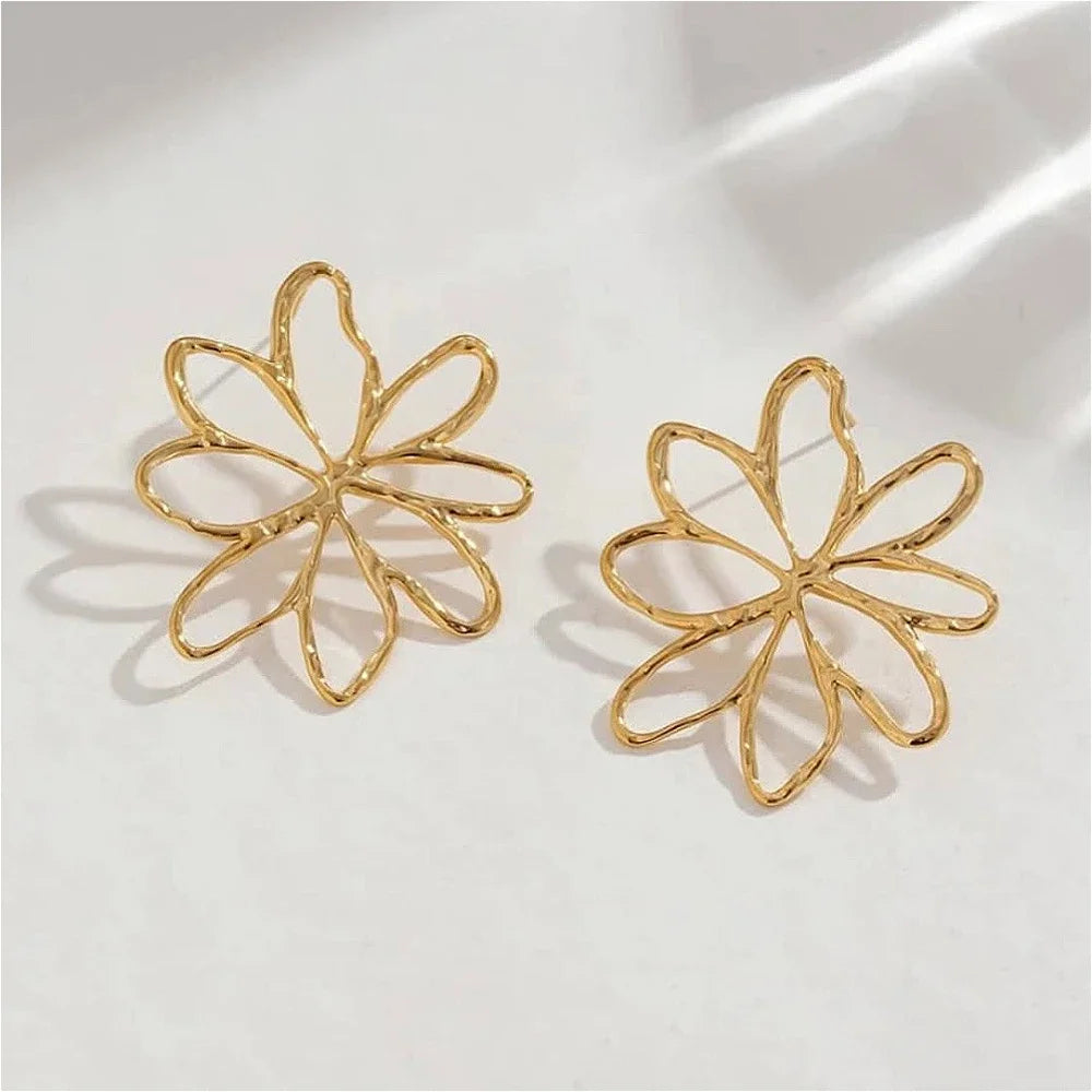 Wire Flower Stainless Steel Stud Earrings