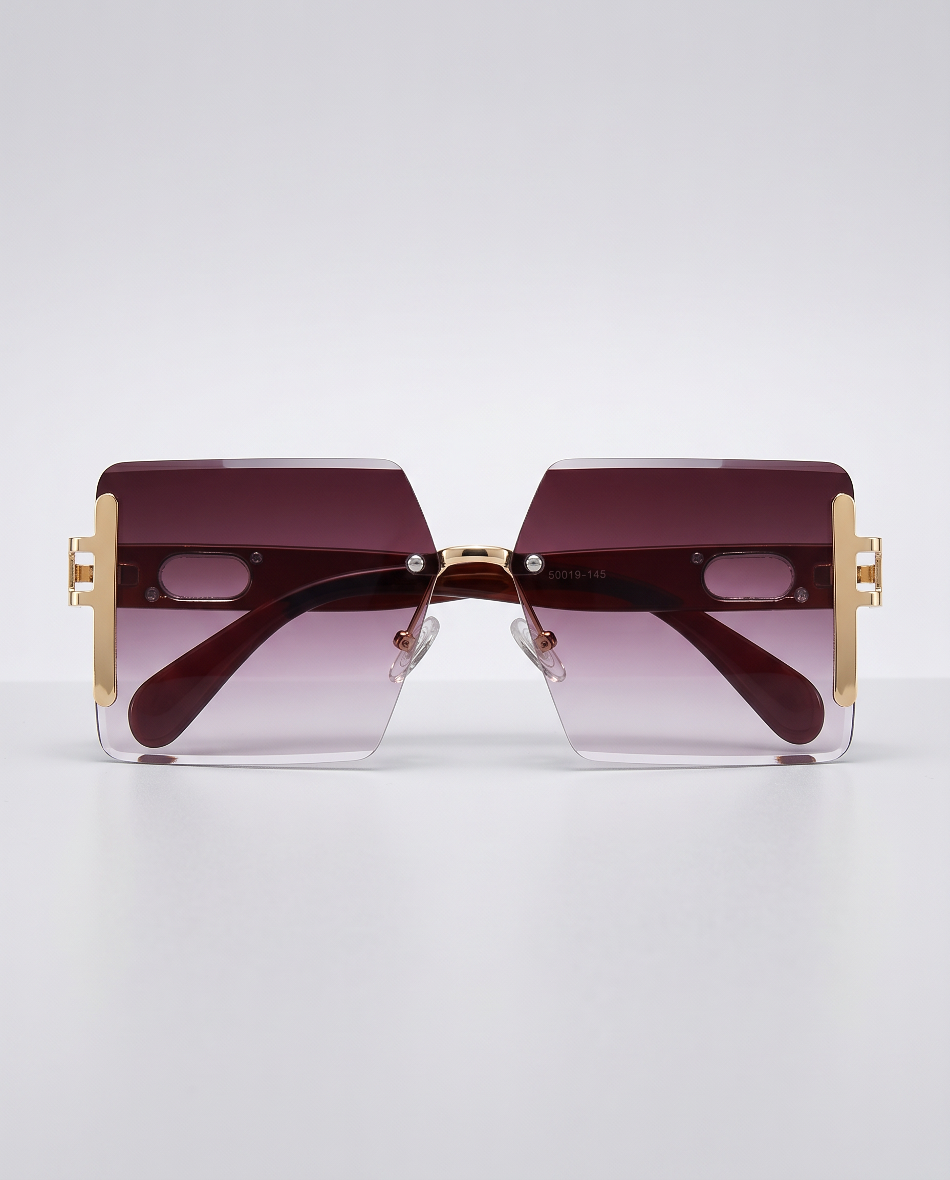 Rimless Statement