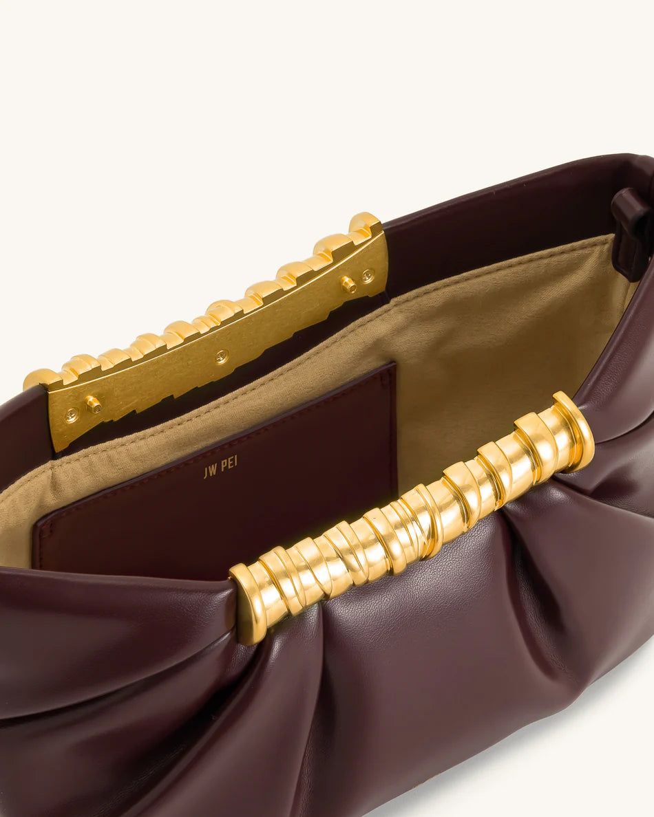 Leia Pleated