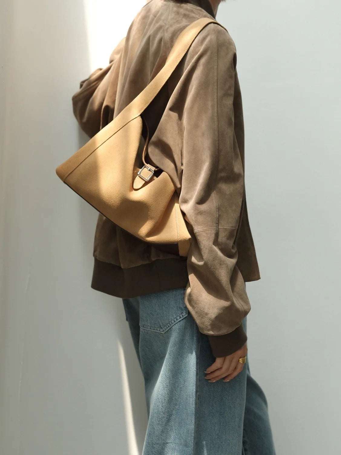 Avenue Sling