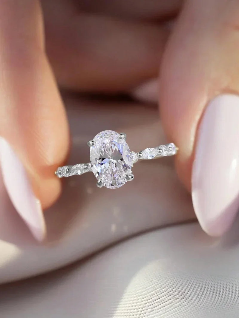 925 Sterling Silver Elliptical Zircon Ring